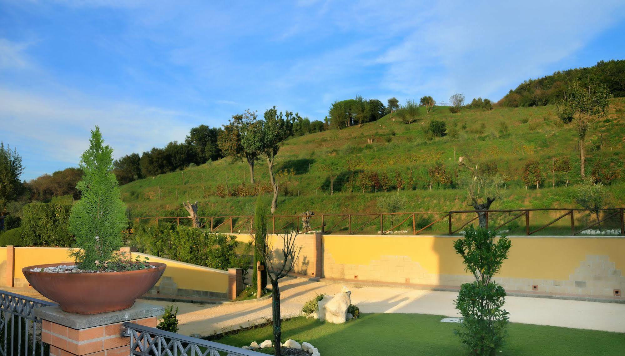 Agriturismo San Martino يوتْسْوولْ المظهر الخارجي الصورة